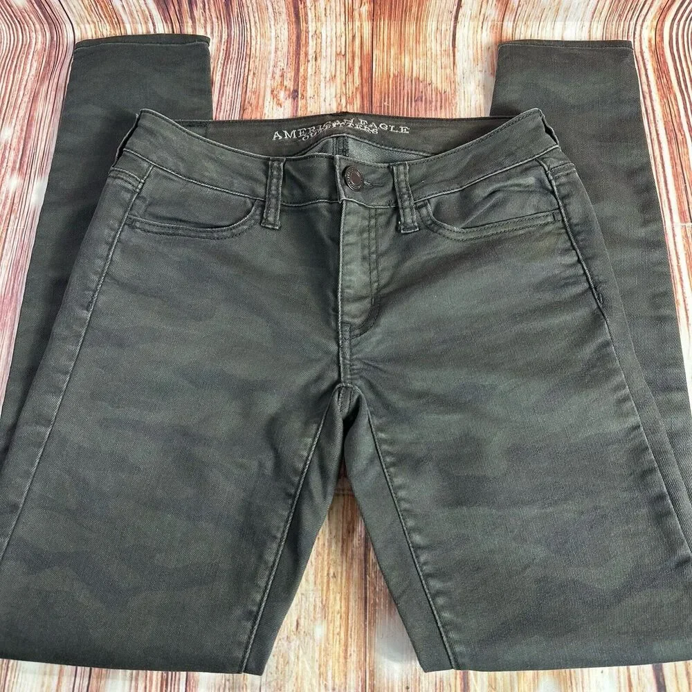 American Eagle JEGGING Womens Size 2 Army Camo Low Rise Jeans Denim Pants 27x29 - Picture 3 of 10
